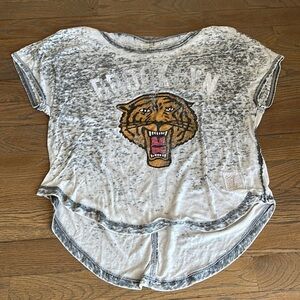 Retro Brand Women’s Brooklyn T-Shirt - Size Small